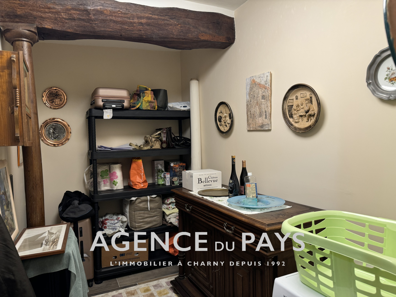 Image_10, Immeuble, Charny-Orée-de-Puisaye, ref :V10004908