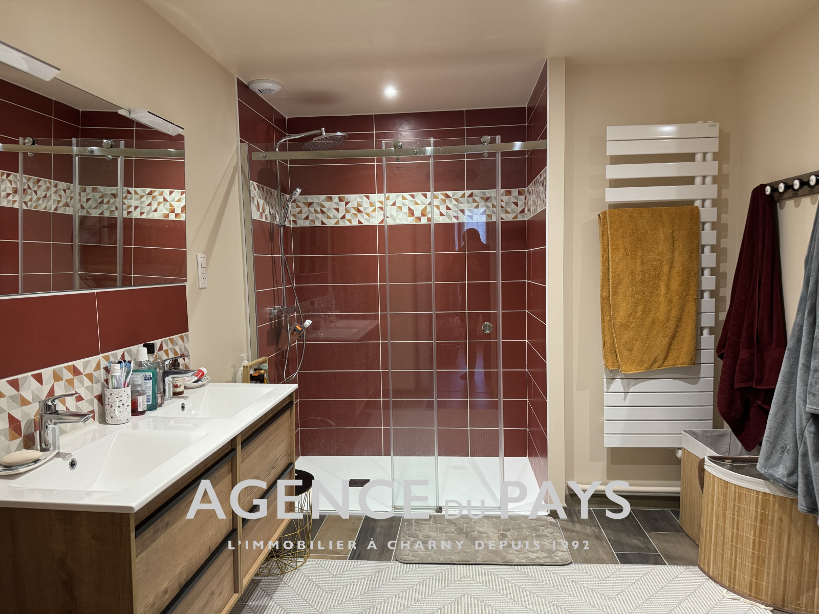 Image_8, Immeuble, Charny-Orée-de-Puisaye, ref :V10004908