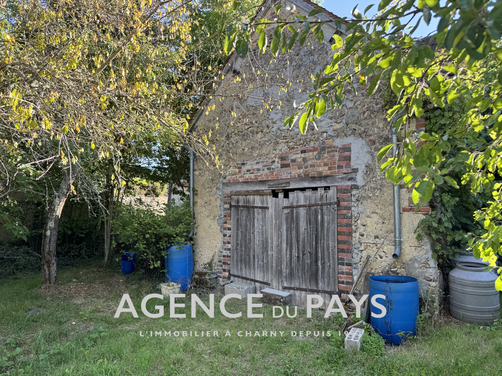 Image_8, Maison, Villeneuve-les-Genêts, ref :V10004956