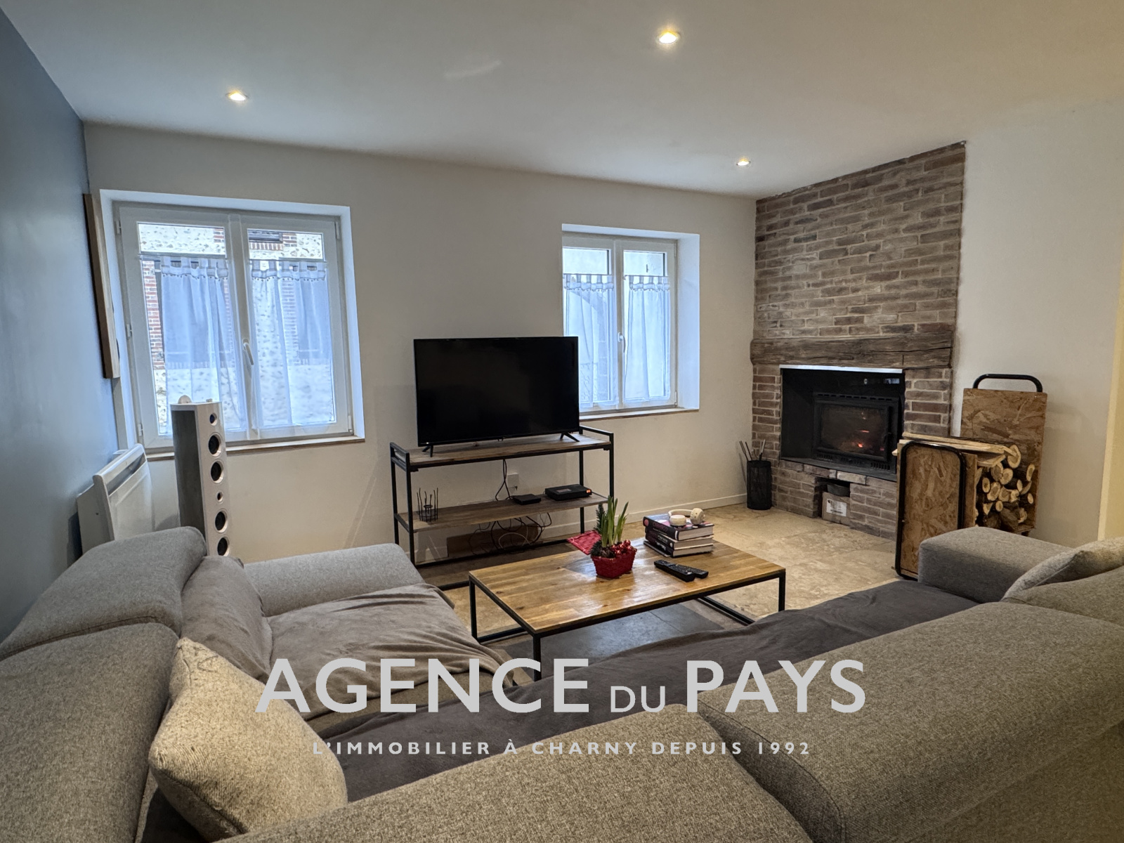 Image_2, Maison, Villeneuve-les-Genêts, ref :V10004989